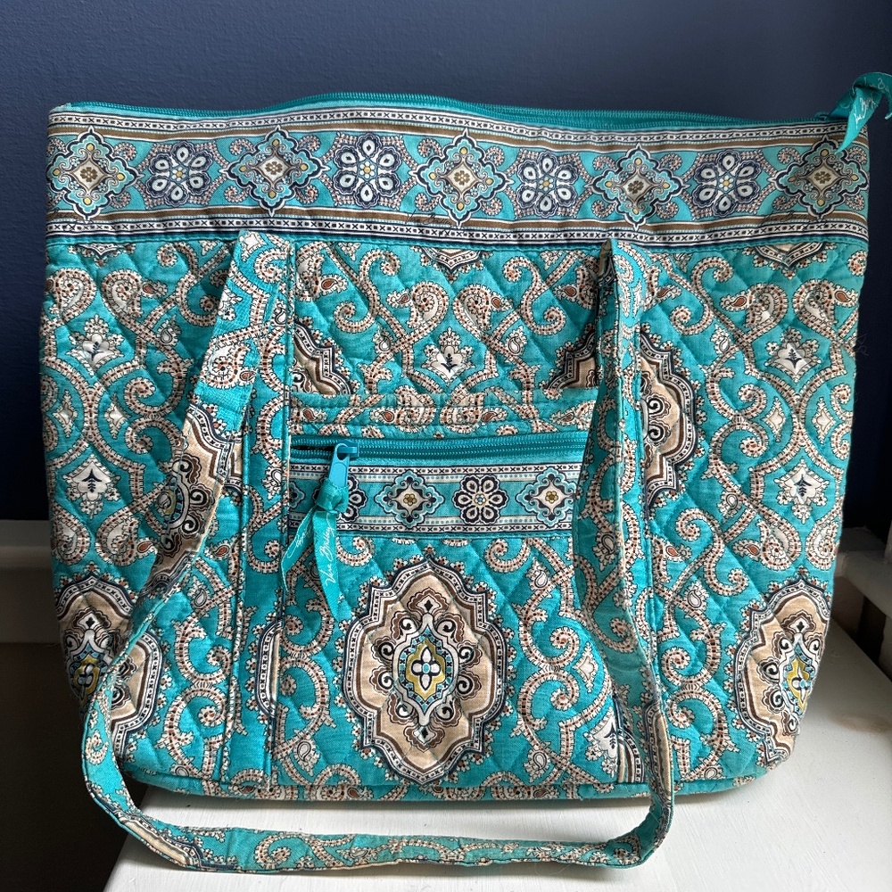 Vera Bradley Tote